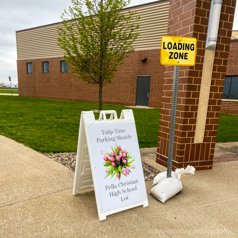 Pella Iowa Tulip Time flower festival parking